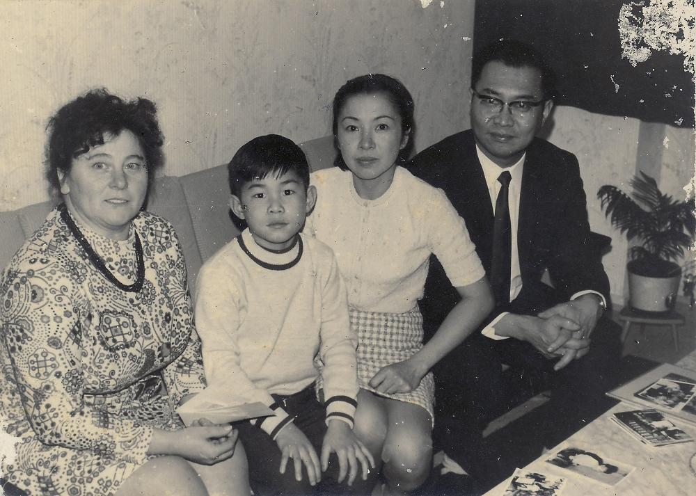 027 Frau Bleck Dec 11, 1971.JPG